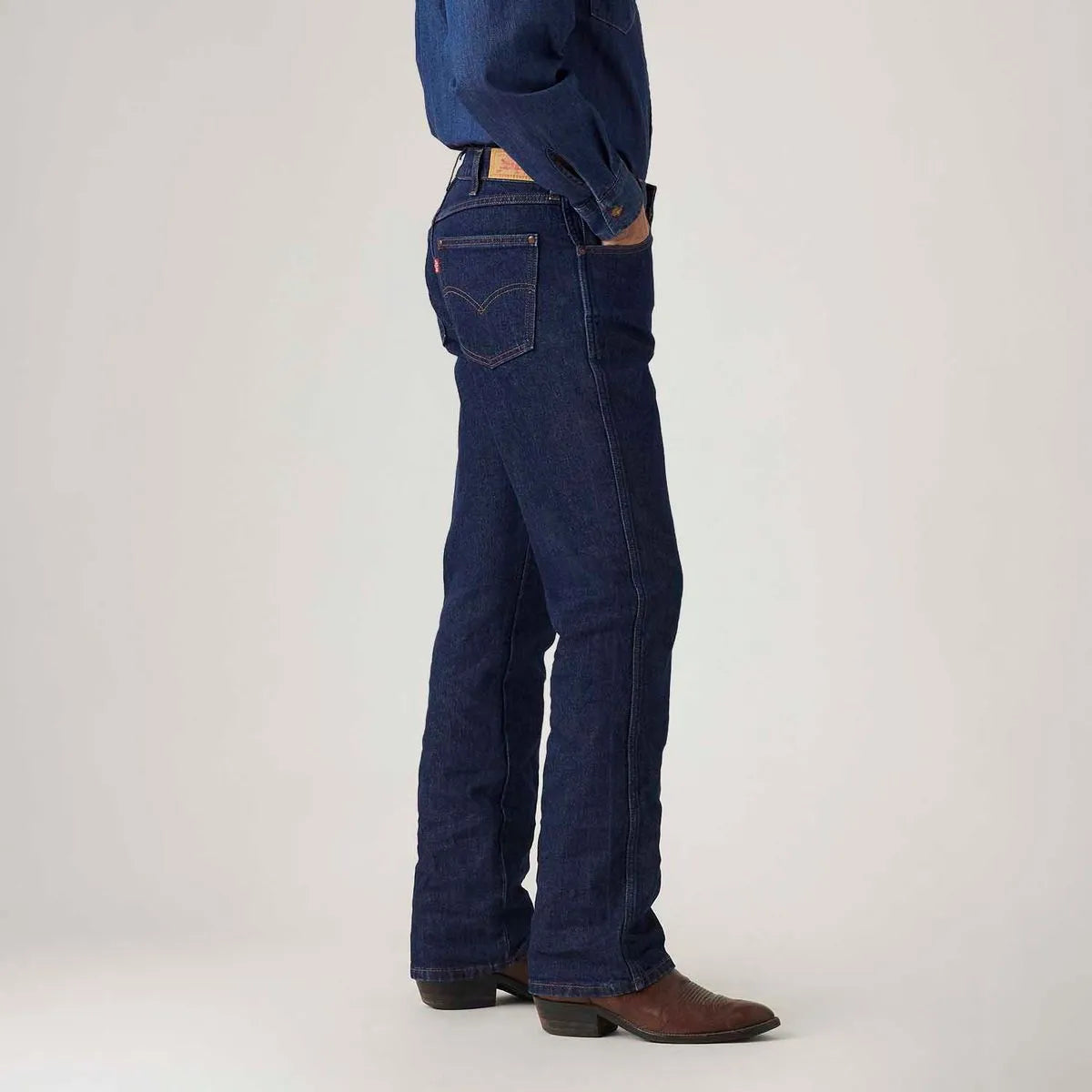 Calça Jeans 537 Western Bootcut Lavagem Escura Levi’s