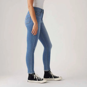 Calça Jeans 721 High Rise Skinny Lavagem Média Levi’s