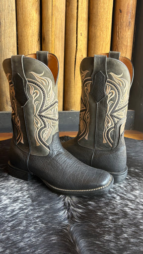 Bota Texana Masculina Goyazes Bico Quadrado Cano Médio Couro Ref:241501-CBF
