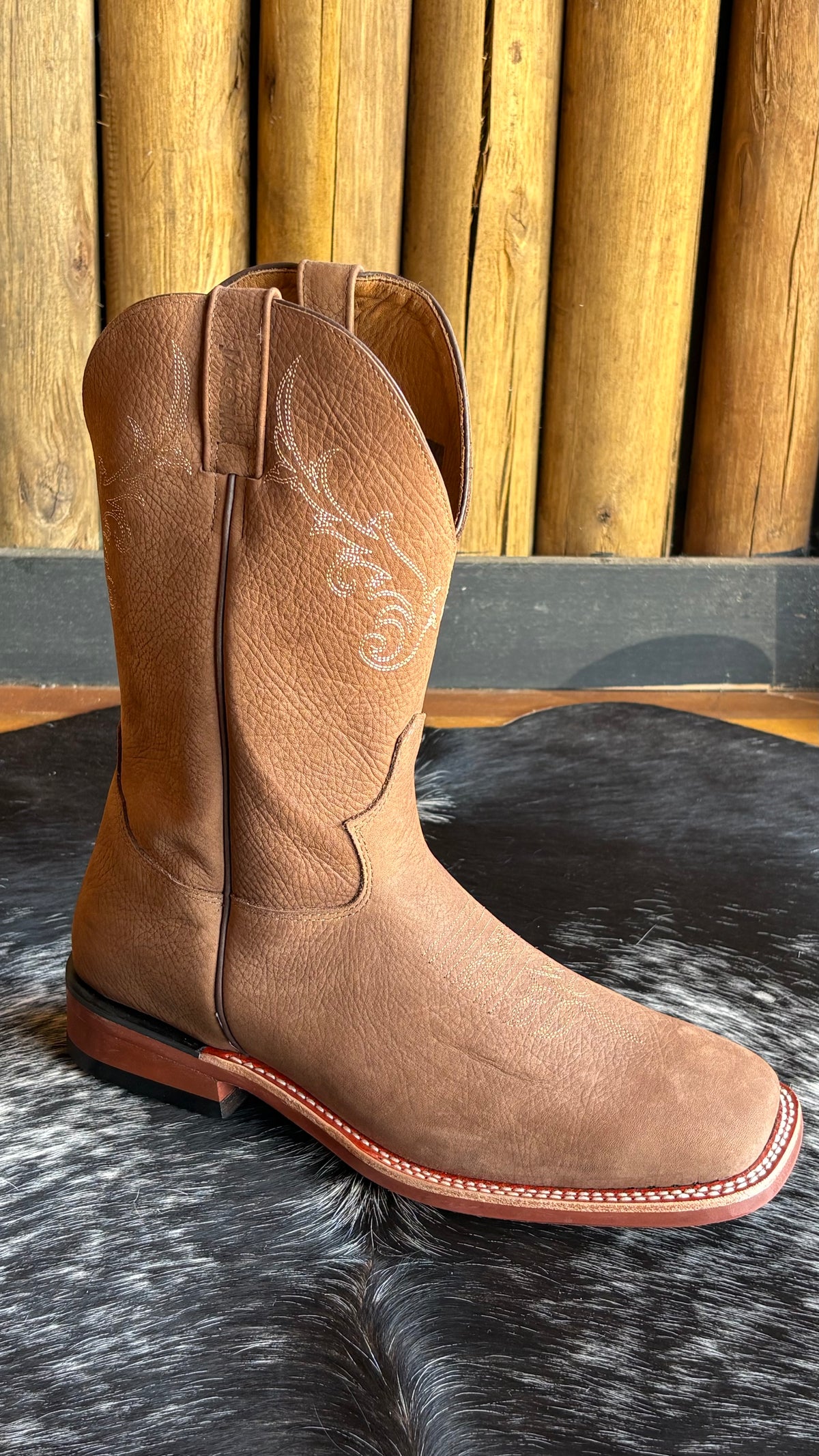 Bota Texana Masculina Jácomo Bico Quadrado Cano Médio Couro Ref:2591/DRBT-10153