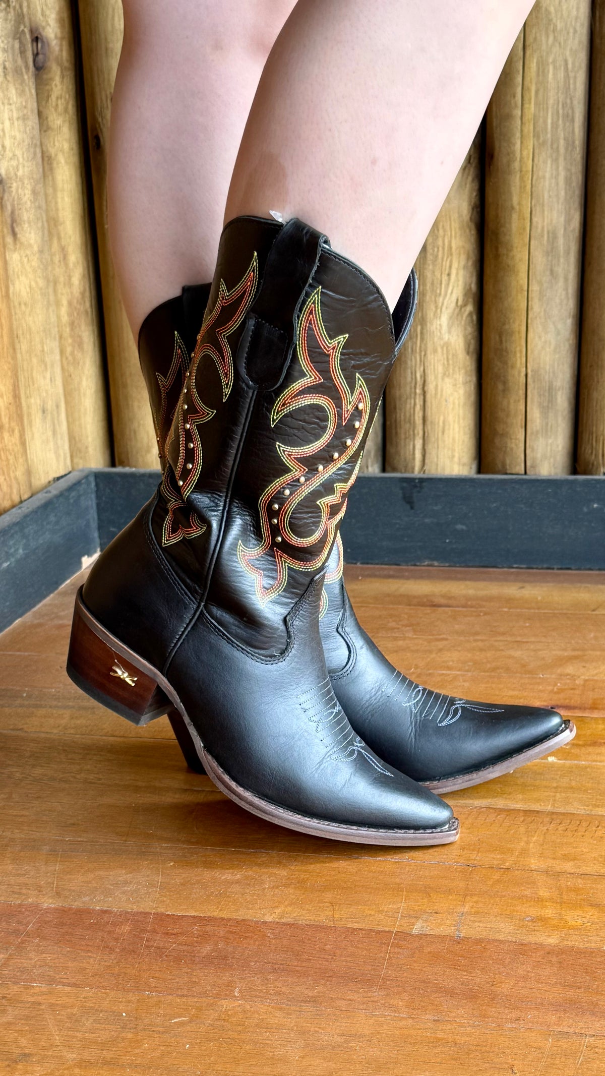 Bota Country Feminina Jacomo Pré-Frezado Fossil Oil Café Ref:90.031/TCQ