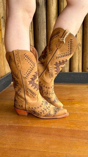 Bota Texana  Feminina Goyazes Bico Fino Cano Médio Couro Ref:256801-CC
